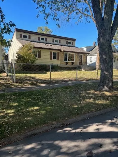 3519 4th Ave W, Hibbing, MN 55746