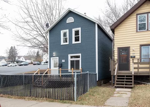 2319 W 5th St, Duluth, MN 55806 photo 24