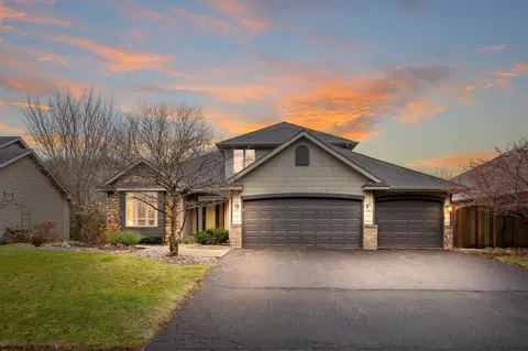 6737 Harlan Dr, Eden Prairie, MN 55346