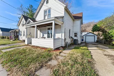 214 E 5th St, Red Wing, MN 55066 photo 7