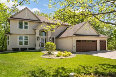 7701 Comstock Ln N, Maple Grove, MN 55311