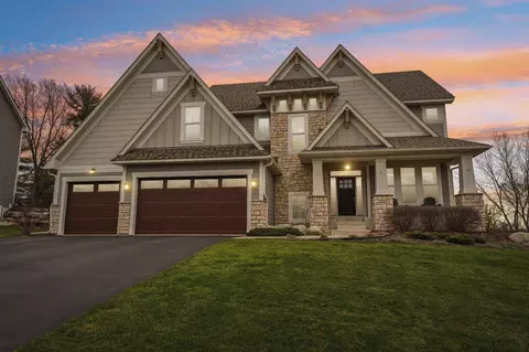 9994 Windsor Ter, Eden Prairie, MN 55347
