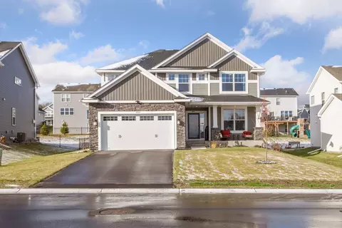 4722 Stable View Dr, Woodbury, MN 55129