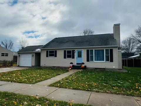 712 E Grove St, Caledonia, MN 55921