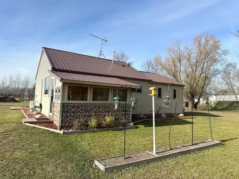 1673 Garden St, Ogilvie, MN 56358