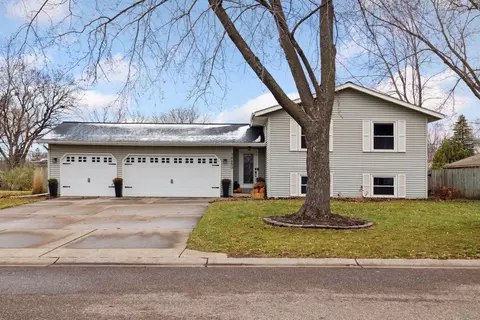 16653 Garland Way W, Rosemount, MN 55068