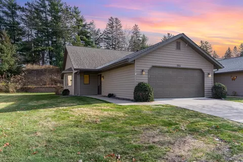 1963 Cherry St, Red Wing, MN 55066