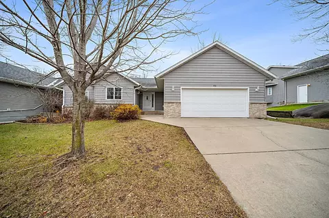 933 Rice St, Faribault, MN 55021