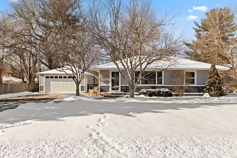 10424 Upton Ave S, Bloomington, MN 55431