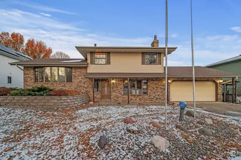 4246 Highland Dr, Shoreview, MN 55126