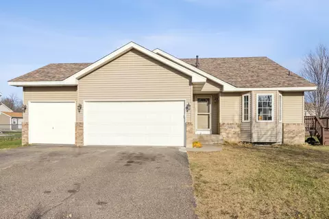 7091 148th Ave NW, Ramsey, MN 55303