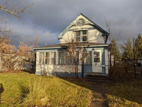 1119 E La Salle Ave, Barron, WI 54812