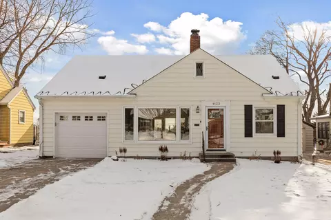 1132 Montana Ave W, Saint Paul, MN 55108