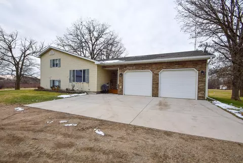 29439 263rd Ave, Albany, MN 56307