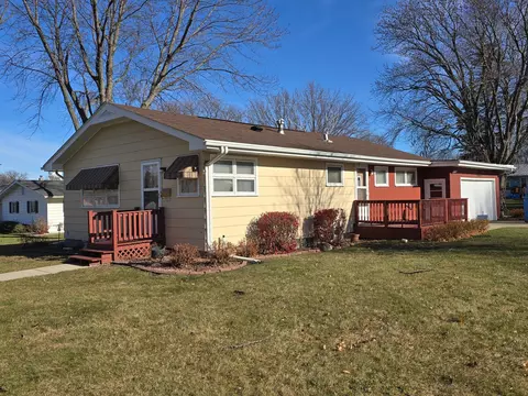 23 Elbon Dr, Pipestone, MN 56164