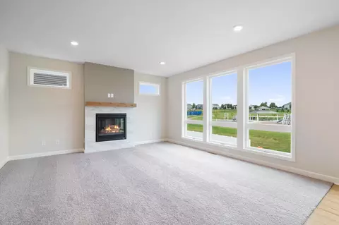 17817 Evershed Way, Lakeville, MN 55044