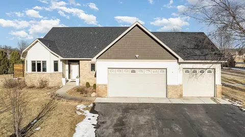 15741 Quincy St NE, Ham Lake, MN 55304