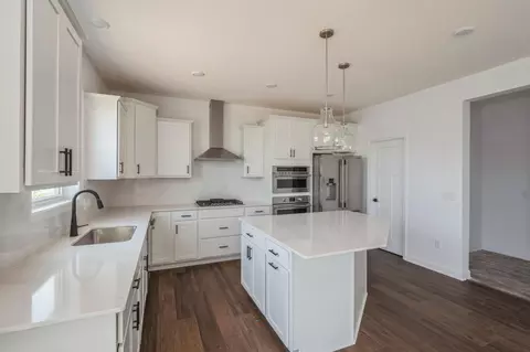741 Longmeadow Ln, Waconia, MN 55387