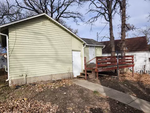 525 Triangle Dr, Albert Lea, MN 56007 photo 3