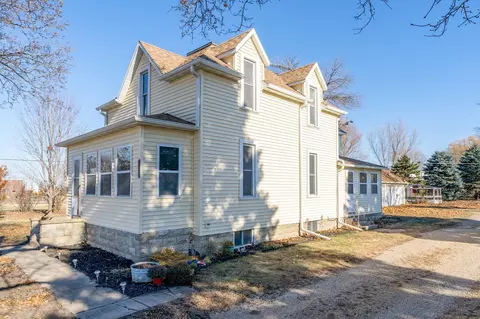 311 Central Ave N, Mapleton, MN 56065 photo 2