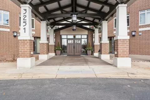 3251 Louisiana Ave S #307, Saint Louis Park, MN 55426
