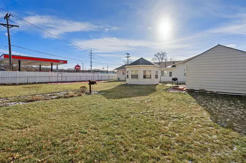 220 20th St NW, Faribault, MN 55021 photo 24