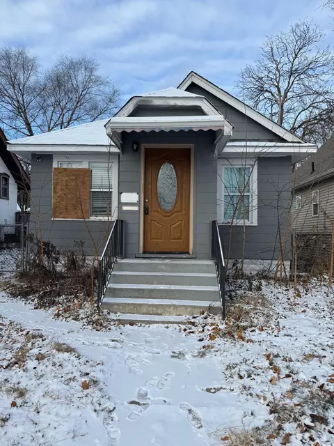 3237 Russell Ave N, Minneapolis, MN 55412