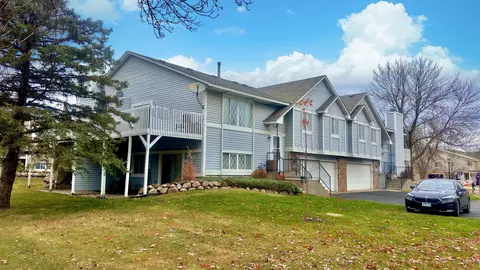 15843 Griffon Path, Apple Valley, MN 55124