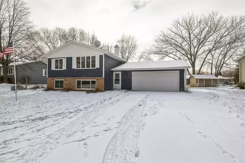 314 Alan St SW, Hutchinson, MN 55350