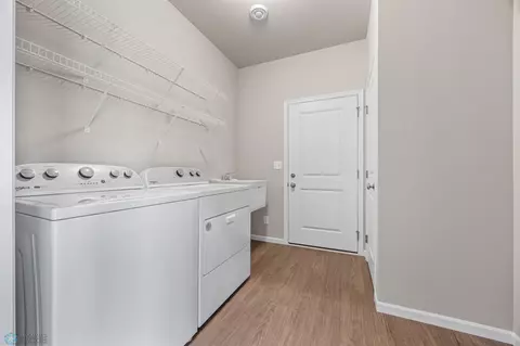 4716 Hampton Loop S, Moorhead, MN 56560 photo 23