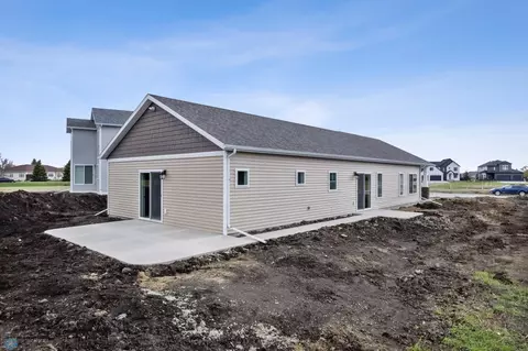 4716 Hampton Loop S, Moorhead, MN 56560 photo 26