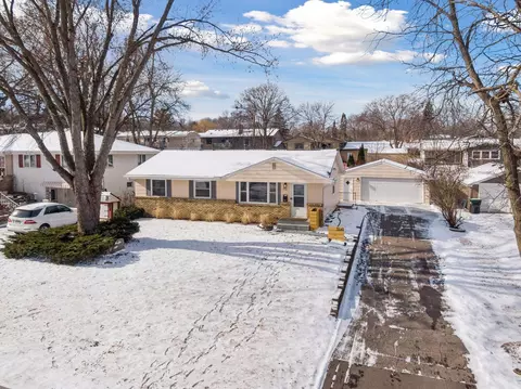 3141 Idaho Ave N, Crystal, MN 55427