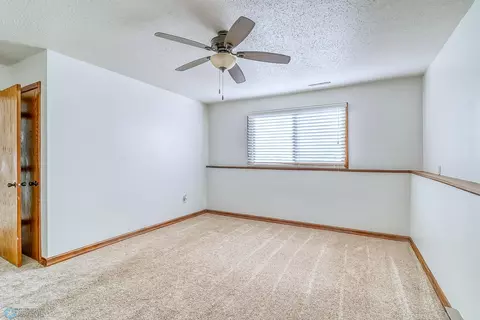 102 Maple Dr, Mapleton, ND 58059 photo 27