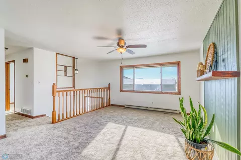 102 Maple Dr, Mapleton, ND 58059 photo 10