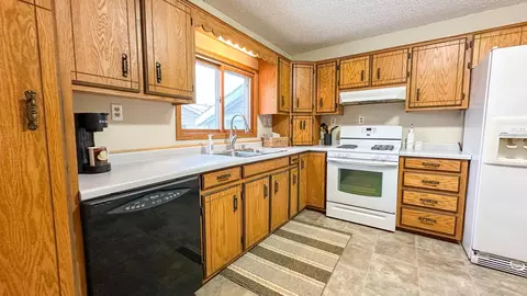 511 2nd St SE, Saint Cloud, MN 56304 photo 17