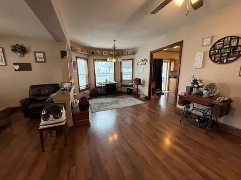 207 Maple St N, Mabel, MN 55954 photo 4