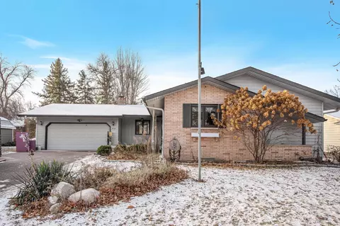 8501 Hopewood Ln N, New Hope, MN 55427