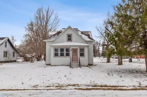 411 Gordon St E, Hendrum, MN 56550