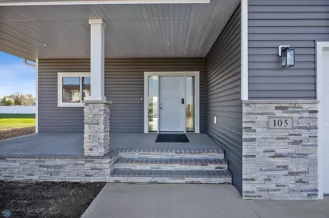 105 Annies Way, Mapleton, ND 58059 photo 3