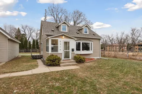 6316 Winsdale St N, Golden Valley, MN 55427