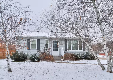 912 Mill Ave, Brainerd, MN 56401