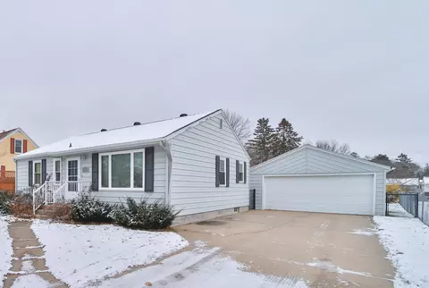 912 Mill Ave, Brainerd, MN 56401 photo 2