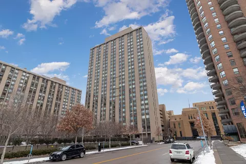 15 S 1st St #A1012, Minneapolis, MN 55401