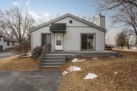 1936 26th Ave NW, Rochester, MN 55901