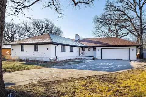 6216 Wyman Ave, Edina, MN 55436
