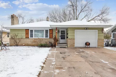 442 Emerson Ave W, West Saint Paul, MN 55118