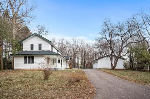458 Linden Ave, Long Lake, MN 55356