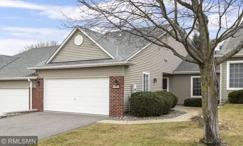 1842 Merlot Curv, Eagan, MN 55122