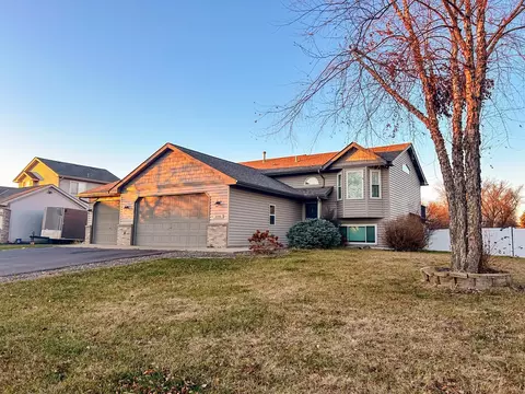 20505 Georgia Ave N, Forest Lake, MN 55025
