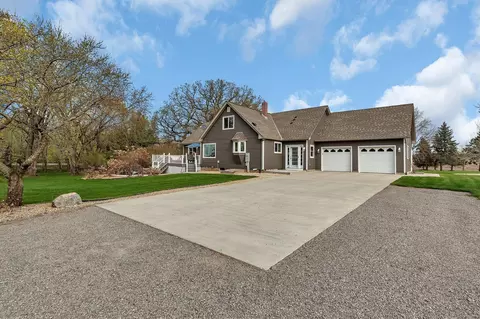 6734 Edmonson Ave NE, Monticello, MN 55362